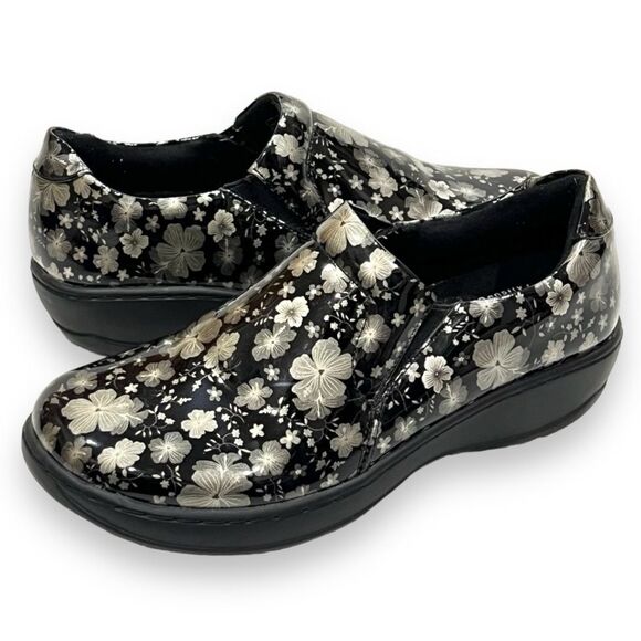 Spring Step Black Silver Floral Clogs 6.5 - Picture 13 of 13